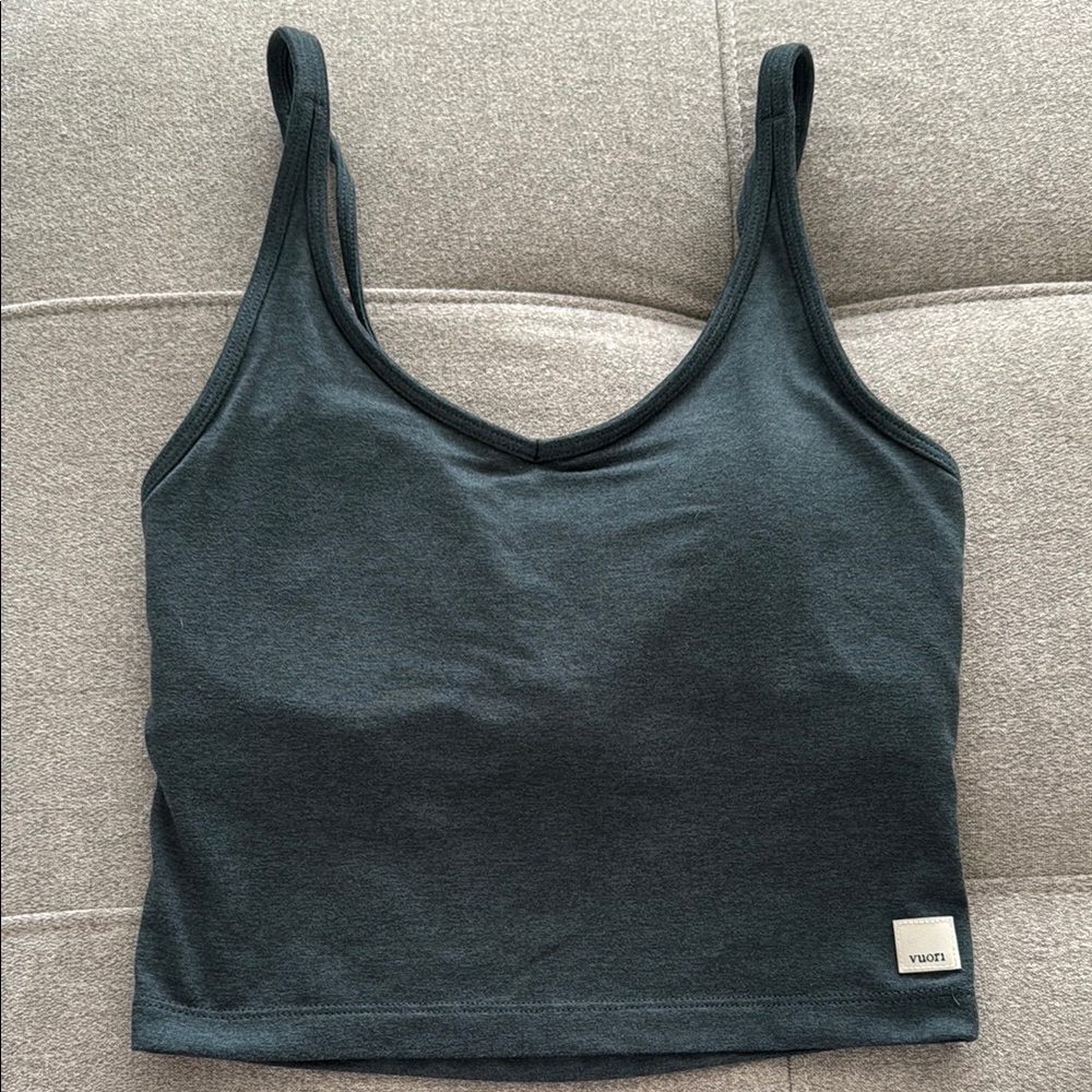 Vuori Halo Cropped Tank